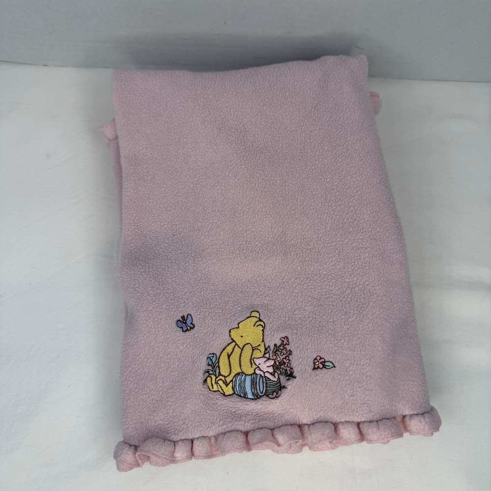 Disney Classic Pooh Pink Fleece Baby Blanket Ruffle Trim Embroidered 90s Vintage